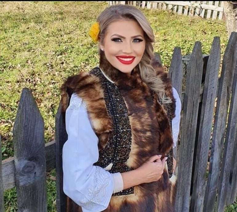 Artistul zilei este Mirela Vaida