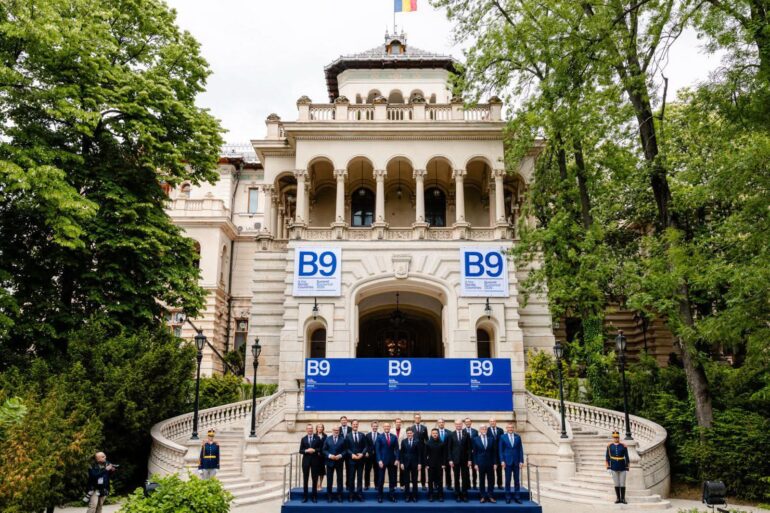 Nicușor Dan, discuție cu Mark Rutte despre securitatea spațiului aerian