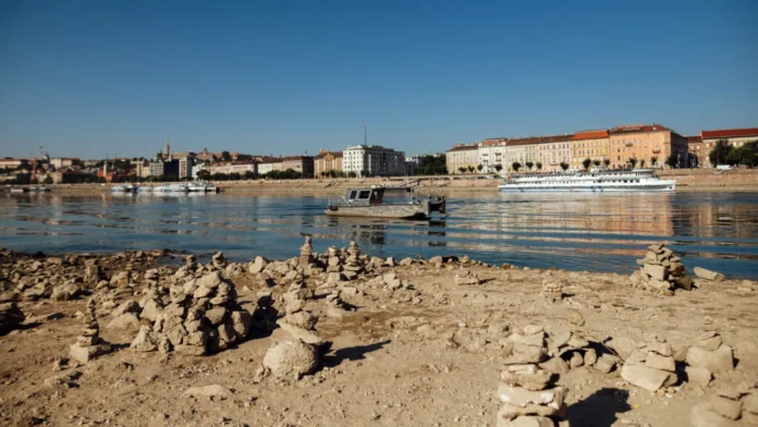 Criza de pe Dunăre se adâncește. Climatolog: Fenomenul ar putea deveni recurent din cauza schimbărilor climatice