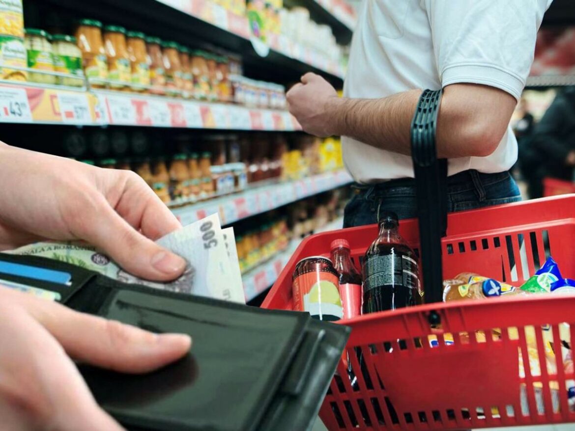 Noi scumpiri la alimente în octombrie. Lactatele și produsele din carne, printre cele mai afectate