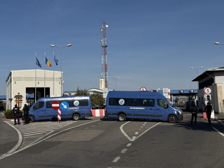 DNA, percheziții de amploare la Vama Halmeu: 96 de descinderi în șase județe. Polițiști de frontieră și vameși, vizați într-un dosar de corupție